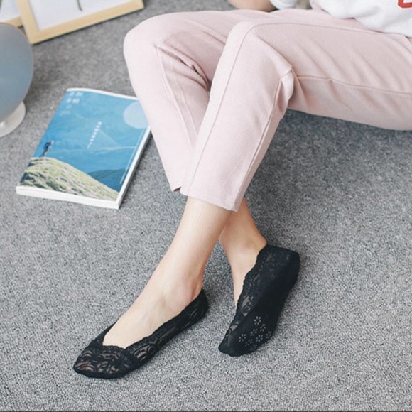 Cotton Lace Antiskid Invisible Liner Low Cut Socks - Picture 6 of 7